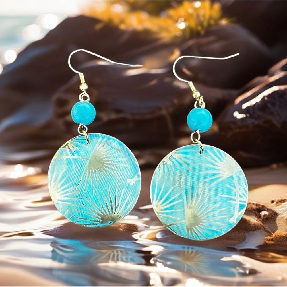 Patina metal earrings with a turquoise shade and gold on earwire - Picture 3 of 3